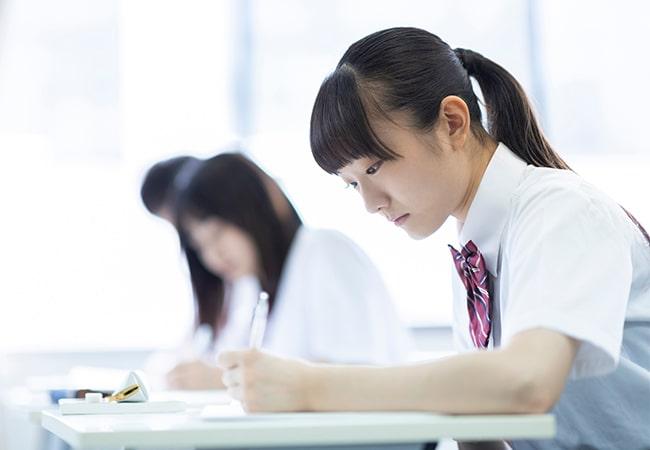複数の人気私立大学の最新情報が一気に入手できる! 関西8大学大研究、関東14大学大研究