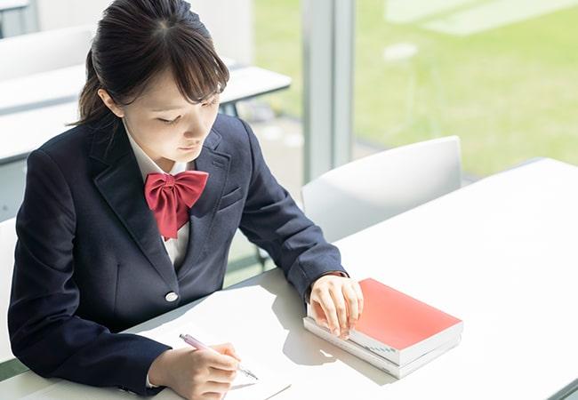 【大学受験】化学の総合的な勉強法：基礎から大学受験・定期テスト対策まで
